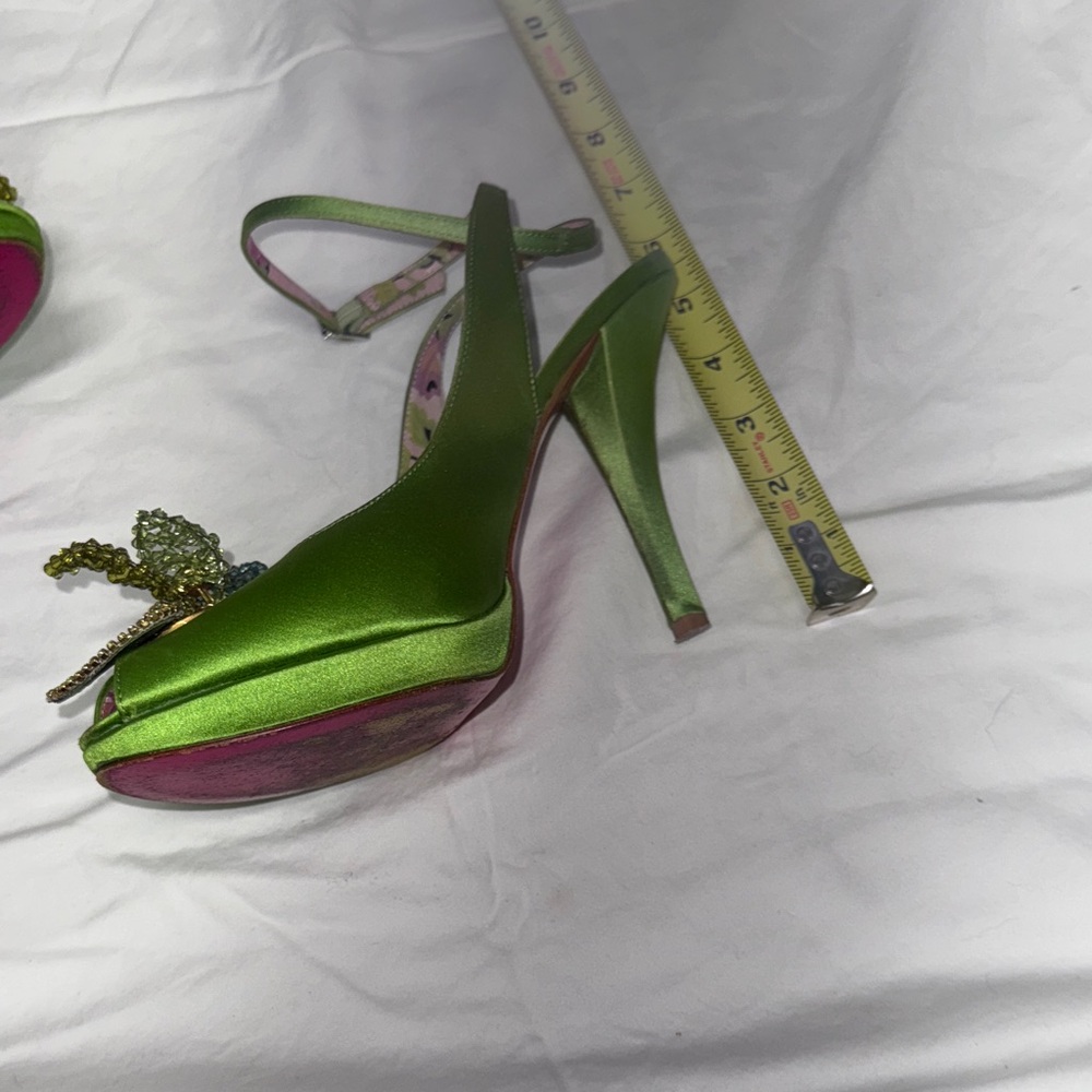 Vintage Y2K Betsey Johnson Elegant Green Satin Heels - Picture 10 of 10